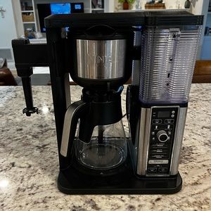 Ninja specialty coffee maker
